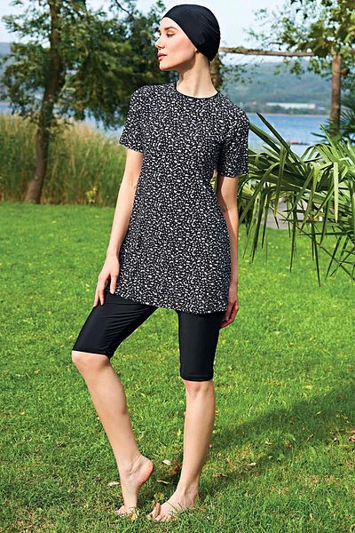 Ruko Maio Women's Large Size Short Sleeve Black Hijab Swimsuit C5T3N4O2