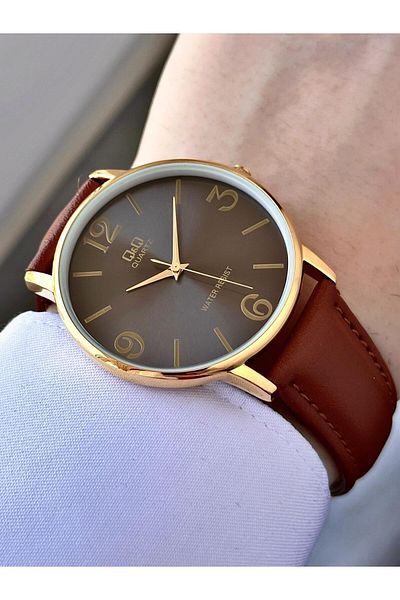 Q&Q Men's Leather Cord Wristwatch