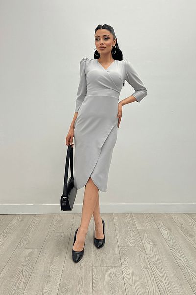 giyimmasalı Rochie de damă din țesătură creponată gri, lungime midi