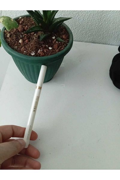GL COSMETİCS WHITE EYELINER PENCIL - Simple and Stylish Design