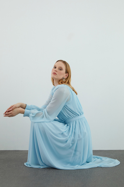 kı.we Yakası Taş İşleme Detaylı Eteği Kloş Mavi Abiye Elbise