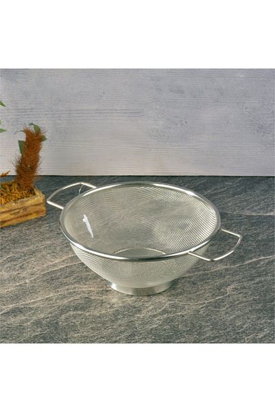 Tohana Steel Basket Strainer - Practical Cutting