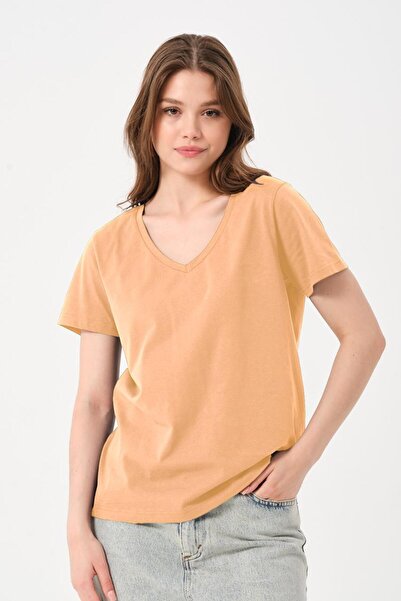 Owut Collection Γυναικείο μπλουζάκι μπεζ με λαιμόκοψη