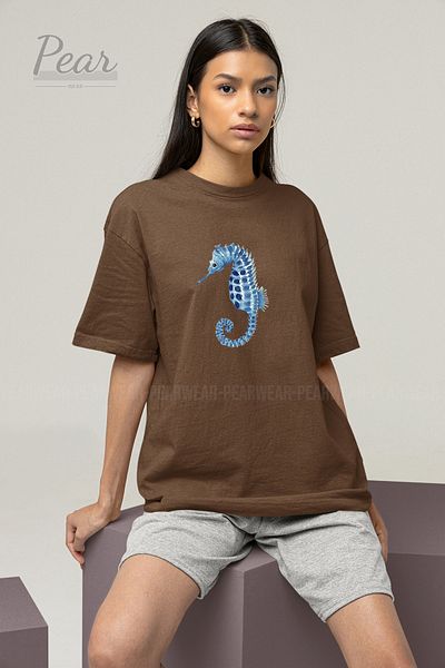 Pear Wear Унисекс тениска с щампа на морски конче, голяма тениска