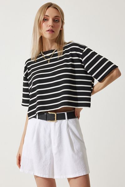 Happiness İstanbul Women's Black and White Striped Oversize Crop Knitted T-Shirt BP00162