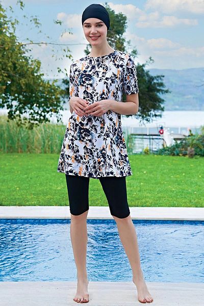 Ruko Maio Women's Short Sleeve Black Hijab Swimsuit C3T5N4O2