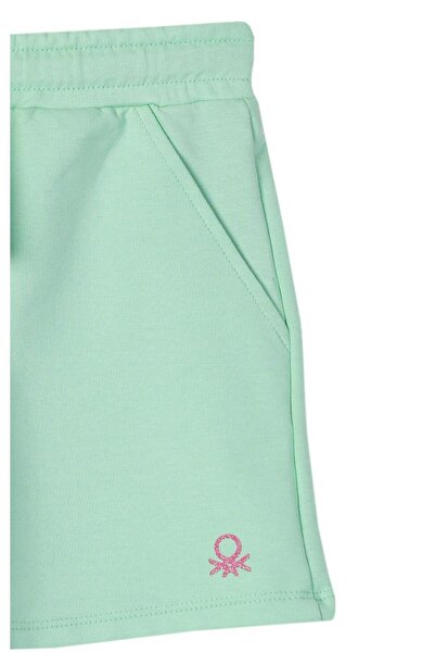 Benetton United Colors of Benetton Girl Green Shorts BNT-G282-R