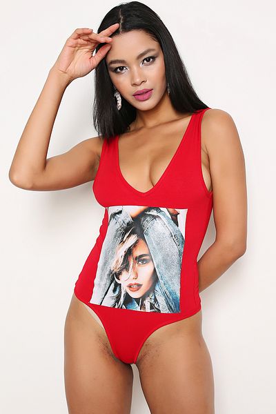 AVORWE Front & Back V-Neck Straps Picture Printed Snap Body