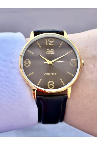 Q&Q Men's Leather Cord Wristwatch