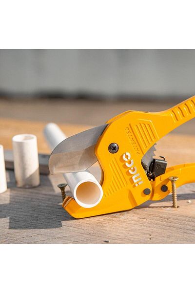 Ingco 193 MM İNGCO Automatic PVC Pipe Cutter - HPCS05428