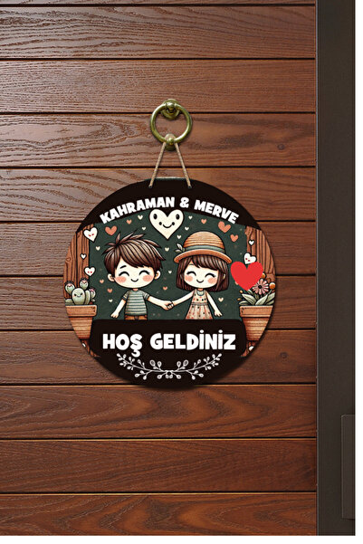 royalmoni Kapı Süsü Kahraman & Merve Hoş Geldiniz Ahşap Baskı Kişiye Özel Tasarım