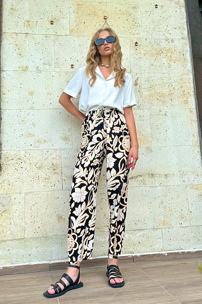Trend Alaçatı Stili Women's Black Patterned Woven Viscose Trousers ALC-X12150