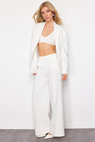 Trendyol Collection Ecru kalhoty s širokým pasem - TWOSS24PL00165