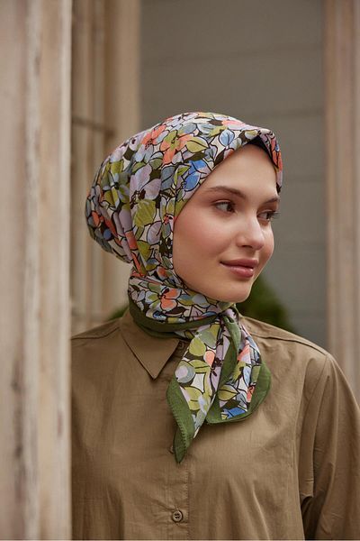 Şalland Baroq Pattern Scarf Menevish Leaf