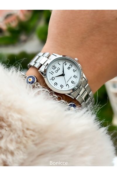 Q&Q Silver Colored Steel Cord with Calendar Women's Wristwatch Bracelet