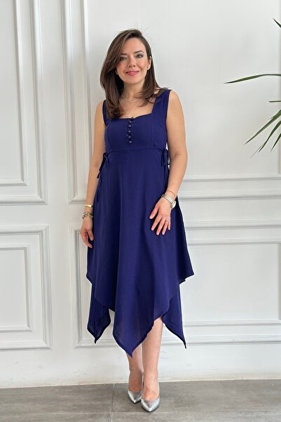 Yağmur Butik Ασύμμετρο φόρεμα με αμάνικη κοπή και λεπτομέρεια με κουμπιά