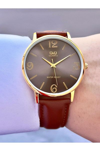 Q&Q Men's Leather Cord Wristwatch
