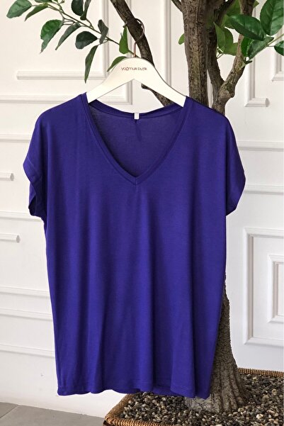 Yağmur Butik V Yaka Basic T-Shirt