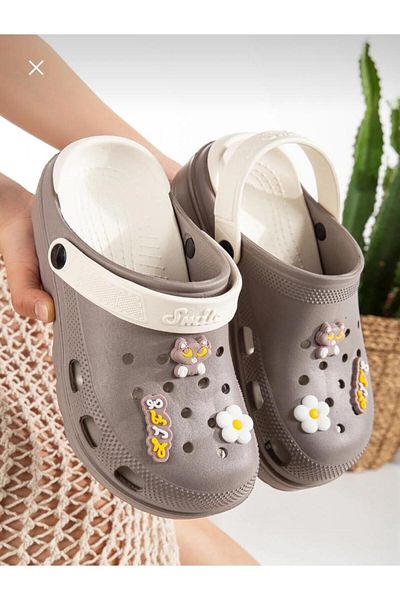 lucky shoes Daily Use - Emoji Patterned Hospital Doctor Slippers