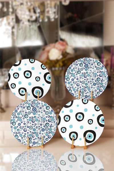 Realhomes 4-Piece Evil Eye Bead Designed Placemat & Supla