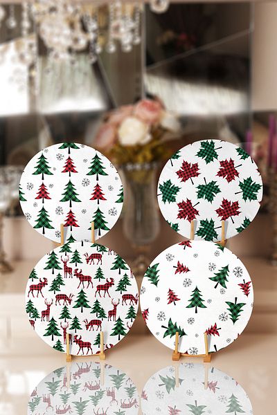 Realhomes 4-Piece Plaid Designed Deer & Pine Tree Motif Placemat & Supla