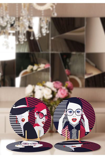 Realhomes 4-Piece Fashion Girl Designed Placemat & Supla