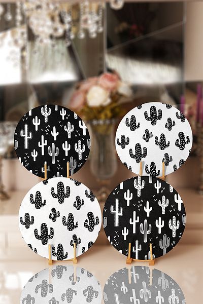 Realhomes 4-Piece Black and White Cactus Designed Placemat & Supla