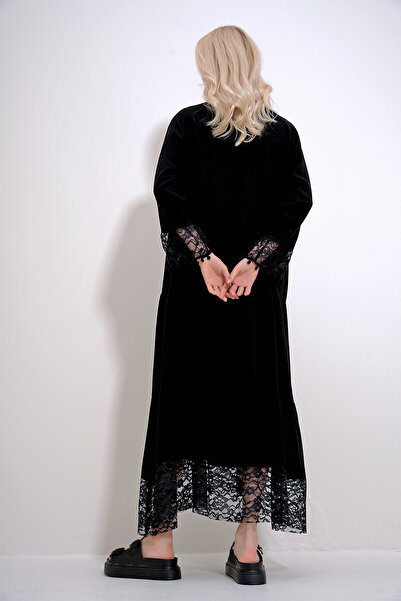 Trend Alaçatı Stili Kadın Siyah Hakim Yaka Robası Düğmeli Dantel Detaylı Maxiboy Elbise ALC-X12005