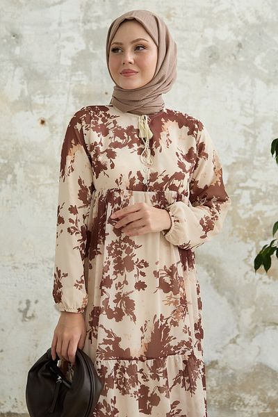 InStyle Φόρεμα με μοτίβο με φύλλα μπροστά με φούντες καφέ σιφόν