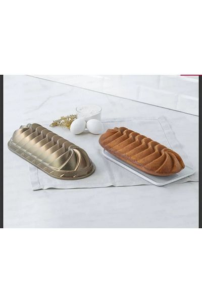 COOKCASE CAST BATON CAKE MOULD KHAKI