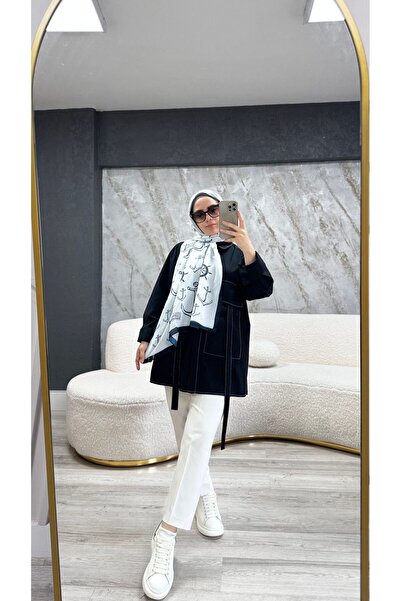 LaBoutigue La Boutique Herbal Shawl