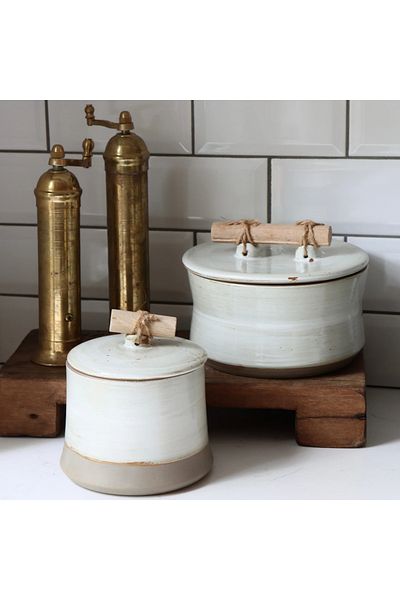 Warm Design Jar with Wooden Handle
