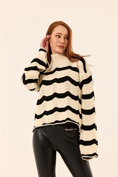Cloudy Kids Pulover de damă din tricotaje ajurate cu model