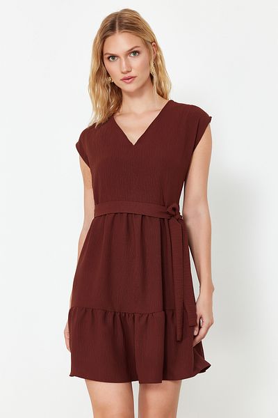 Trendyol Collection Темно-коричнева ткана міні-сукня з розкльошеною талією TWOSS20EL0628