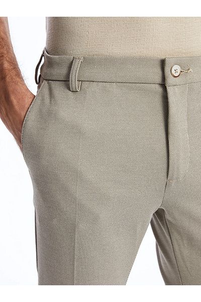 LC Waikiki Ανδρικό παντελόνι Chino LCWAIKIKI Classic Slim Fit