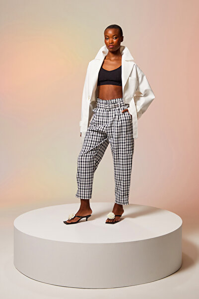 Berr-ın Plaid Carrot Trousers Black