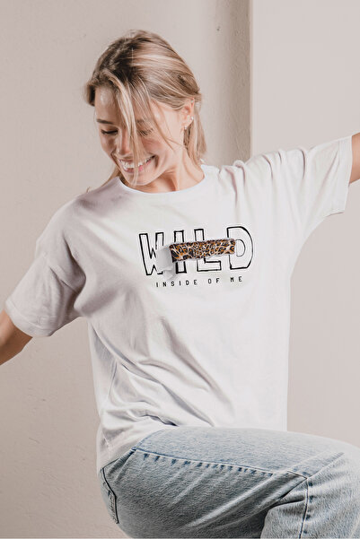 MYADA تي شيرت كبير الحجم بتفاصيل جلد الفهد من Wild