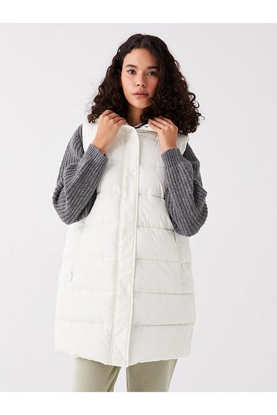 LC Waikiki Women's Hooded Plain Puffer Vest