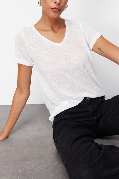 Edit by Trendyol White Regular Knitted T-Shirt TEDSS24TS00022