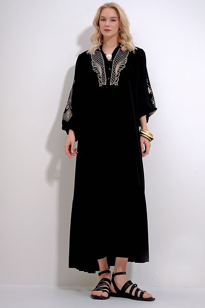 Trend Alaçatı Stili Women's Black Judge Collar Glitter Embroidery Maxi Length Woven Dress ALC-X11992