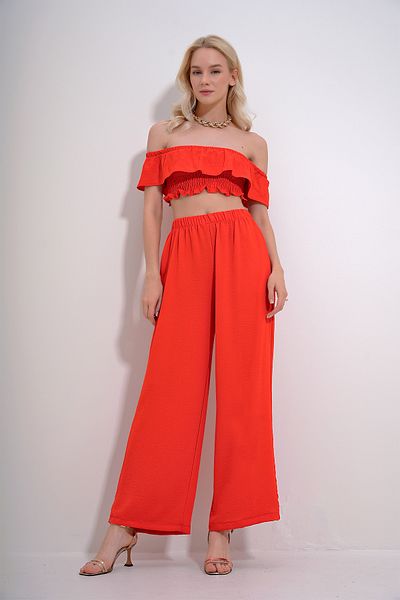Trend Alaçatı Stili Women's Coral Madonna Collar Gipeli Crop Blouse And Palazzo Pants Woven Bottom Top Suit ALC-X11856
