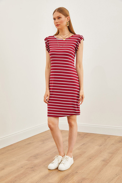 Olalook Women's Burgundy White Ruffle Shoulder Tie Back Knitted Viscose Dress ELB-19002146