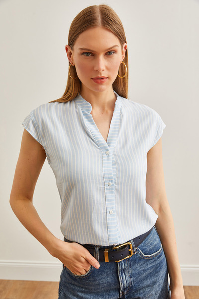 Olalook Γυναικείο πουκάμισο από βισκόζη με ριγέ με λαιμόκοψη σε λευκό GML-19000188