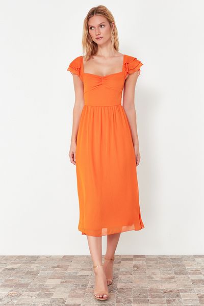 Trendyol Collection Pomarańczowa tkana sukienka midi z odcięciem w talii i podszewką z szyfonu TWOSS24EL00541