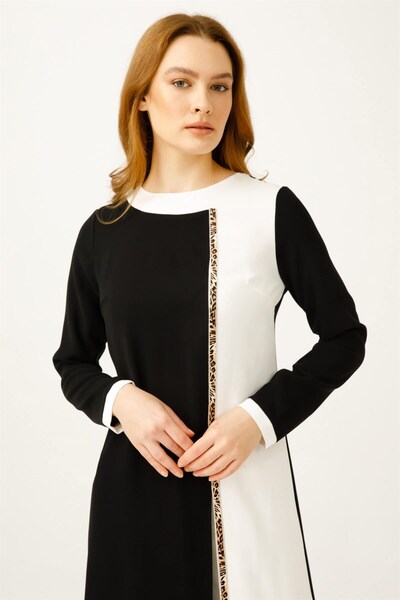 Esswaap Şerit Leopar Aksesuarlı Pantolonlu Takım Ekru