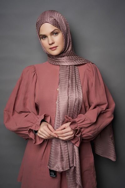 Modakaşmir سلسلة جاكار حريرية - شال بنمط الدرع
