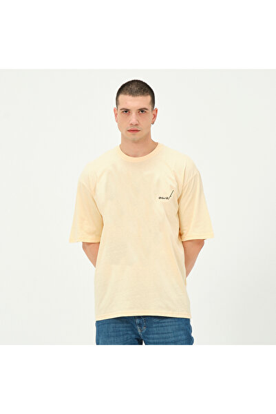 Owut Collection Ανδρικό μπλουζάκι με κίτρινη πλάτη με λεπτομέρεια oversize