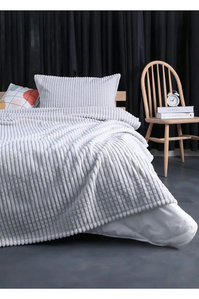 AKSU Modern Line 3-Piece Blanket Set