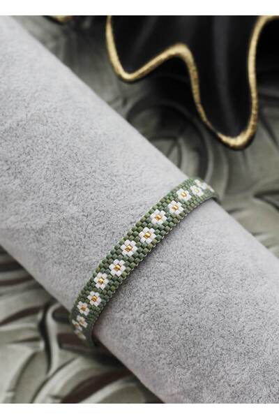 DM Miyuki Miyuki Flower Bracelet