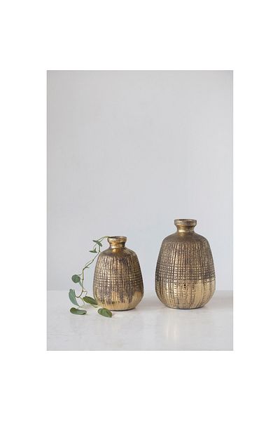 Warm Design Patterned Terracotta Vase